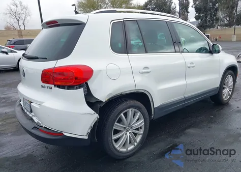 2015 Volkswagen Tiguan Sel z USA, uszkodzony, nr VIN WVGAV7AX4FW598203